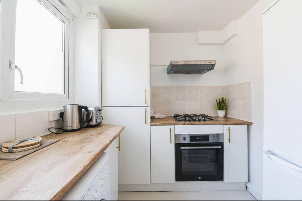 Stylish & Tranquil Flat With Excellent Connections Apartman London Kültér fotó
